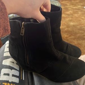 Black High Heel Boots